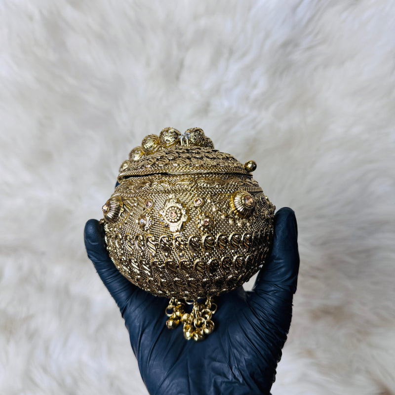 Gold Kundan Potli Clutch — Ryndra